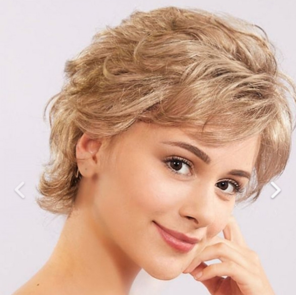 Louis Ferre/ wig short Blond hair,4010 Tiara